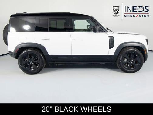 2022 Land Rover Defender 110 X-Dynamic HSE