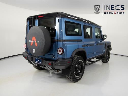 2025 INEOS Grenadier Fieldmaster