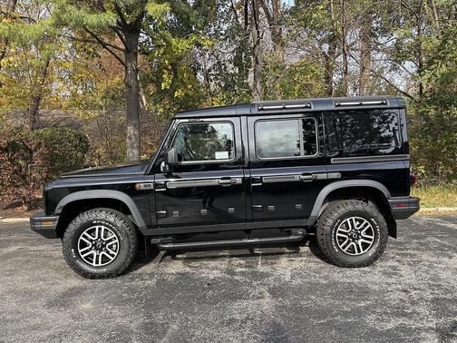 2025 INEOS Grenadier AWD