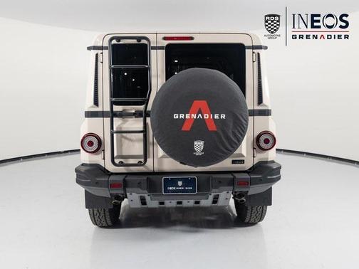 2024 INEOS Grenadier Fieldmaster