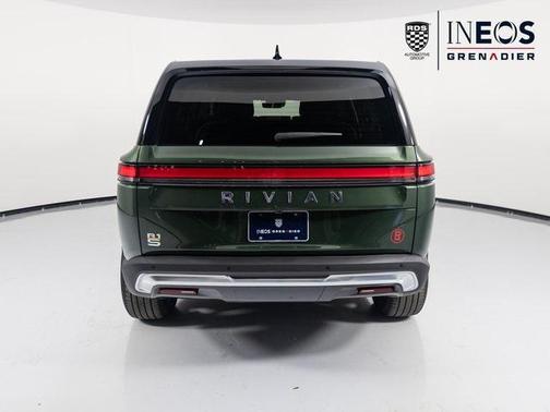 2023 Rivian R1S Adventure