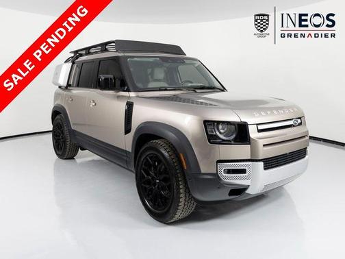 2023 Land Rover Defender 110 SE