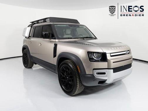 2023 Land Rover Defender 110 SE