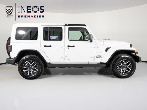 2024 Jeep Wrangler 4-Door Sahara 4x4