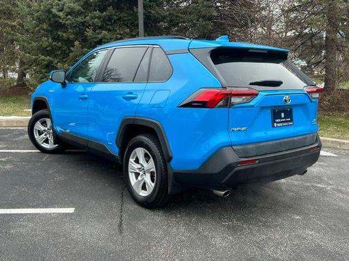 2019 Toyota RAV4 Hybrid XLE