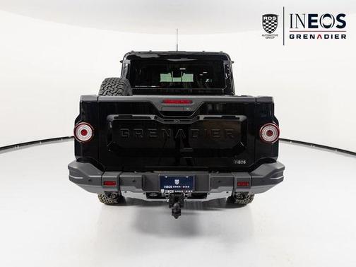 2025 INEOS Grenadier Fieldmaster Edition