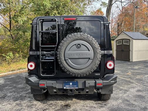 2025 INEOS Grenadier AWD