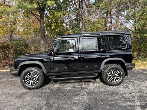 2025 INEOS Grenadier AWD