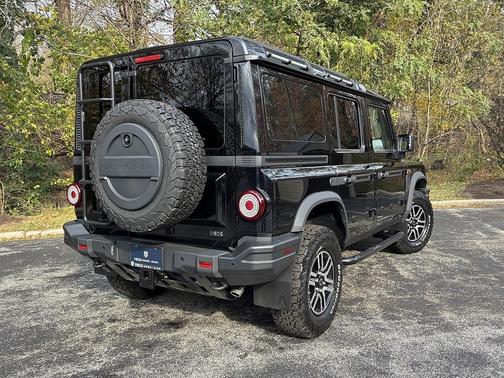 2025 INEOS Grenadier AWD