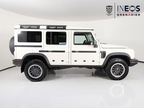 2025 INEOS Grenadier Fieldmaster