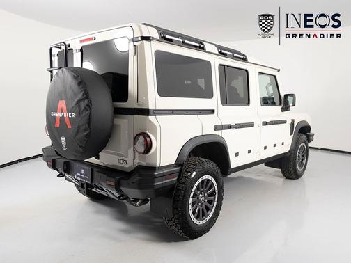 2025 INEOS Grenadier Fieldmaster