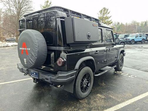 2025 INEOS Grenadier Fieldmaster