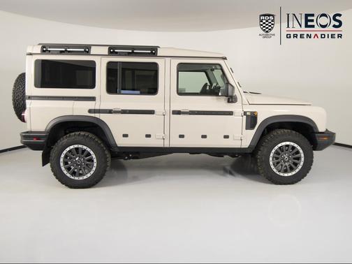 2025 INEOS Grenadier Fieldmaster