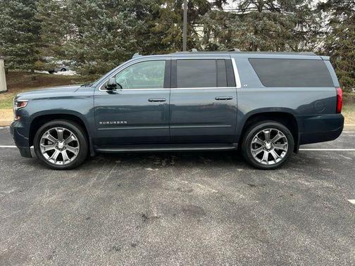 2020 Chevrolet Suburban LT