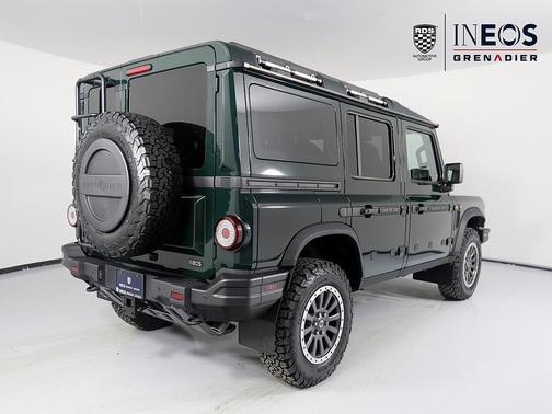 2025 INEOS Grenadier Fieldmaster