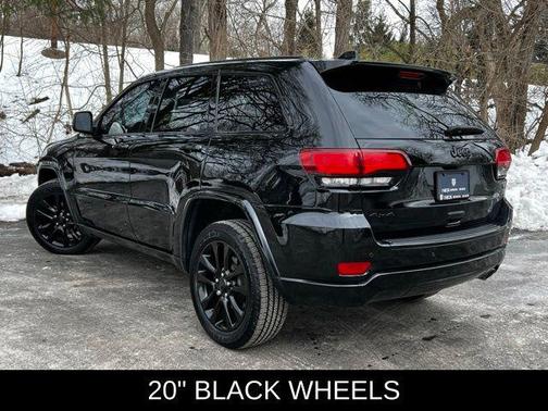 2017 Jeep Grand Cherokee Altitude