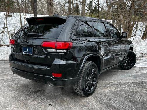 2017 Jeep Grand Cherokee Altitude