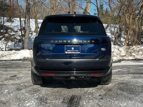 2023 Land Rover Range Rover P530 SE