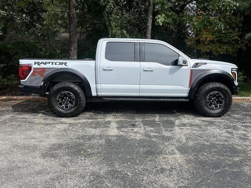 2025 Ford F-150 Raptor R