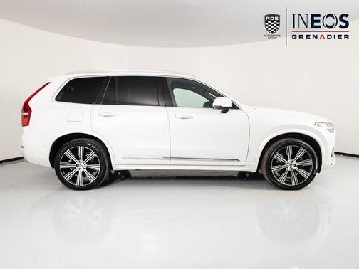 2021 Volvo XC90 Recharge Plug-In Hybrid T8 Inscription 7 Passenger