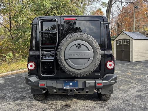 2025 INEOS Grenadier AWD