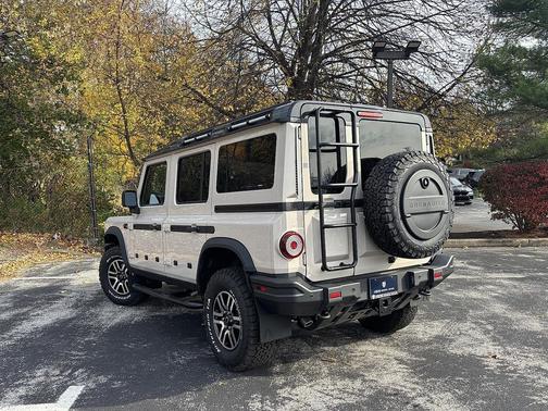 2025 INEOS Grenadier AWD