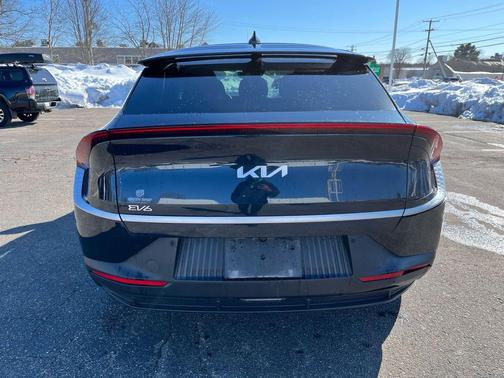 2024 Kia EV6 Light Long Range