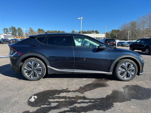 2024 Kia EV6 Light Long Range