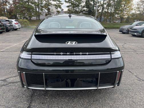 2023 Hyundai IONIQ 6 Limited