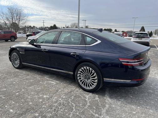 2024 Genesis Electrified G80 Advanced