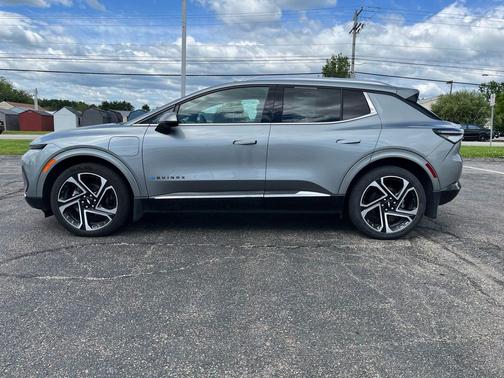 Sterling Gray Metallic 2024 Chevrolet Equinox EV 3LT