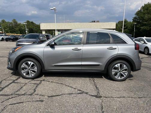 2022 Kia Niro EV EX