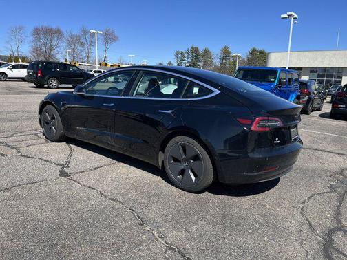 2019 Tesla Model 3 Standard Range Plus
