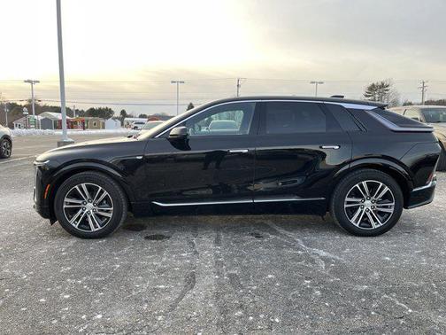 2024 Cadillac LYRIQ Luxury