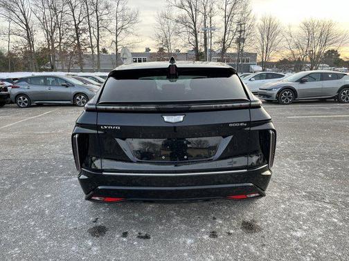 2024 Cadillac LYRIQ Luxury