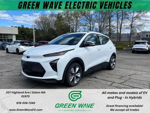 Summit White 2023 Chevrolet Bolt EUV FWD LT