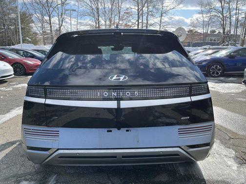 2024 Hyundai IONIQ 5 Limited