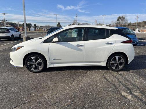 2019 Nissan Leaf SV PLUS