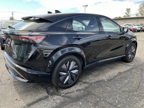 2023 Nissan ARIYA PLATINUM+