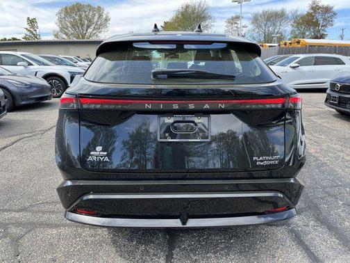 2023 Nissan ARIYA PLATINUM+