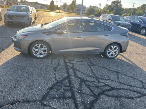 2017 Chevrolet Volt Premier