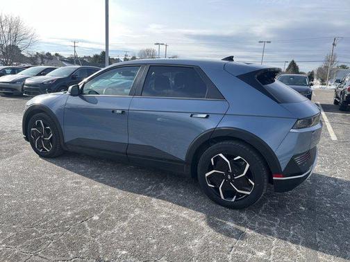 2024 Hyundai IONIQ 5 SEL