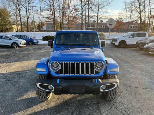 2024 Jeep Wrangler 4xe Sahara