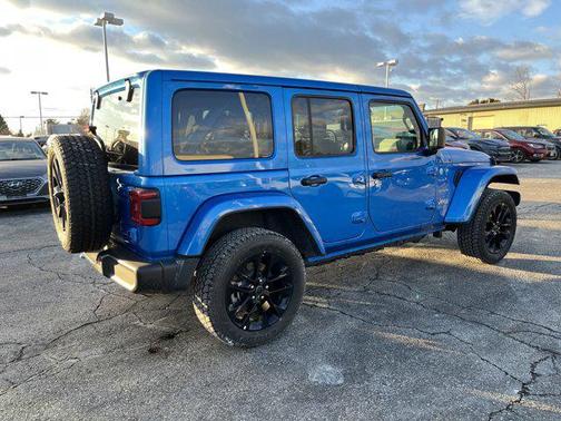 2024 Jeep Wrangler 4xe Sahara