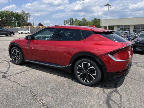 2022 Kia EV6 Wind