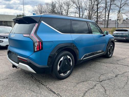 Ocean Blue Matte 2024 Kia EV9 Land