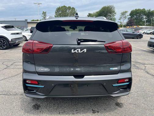 2022 Kia Niro EV EX Premium