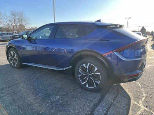 2024 Kia EV6 Wind