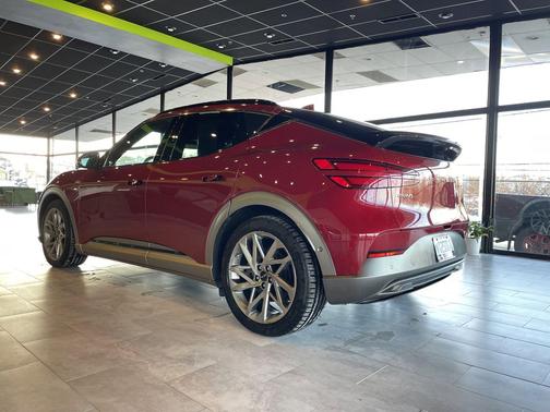 2023 Genesis GV60 Advanced AWD