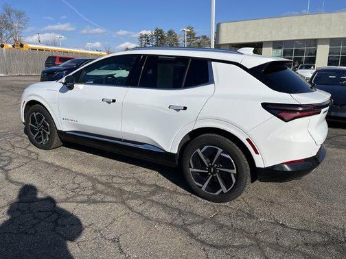 2024 Chevrolet Equinox EV 2LT
